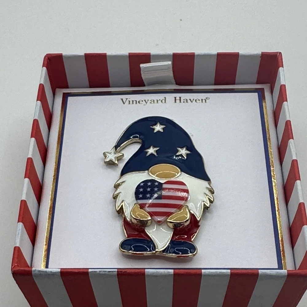 Vineyard Haven Patriotic Gnome Pin